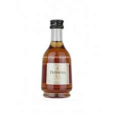 Hennessy 軒尼詩 V.S.O.P  (酒辦)